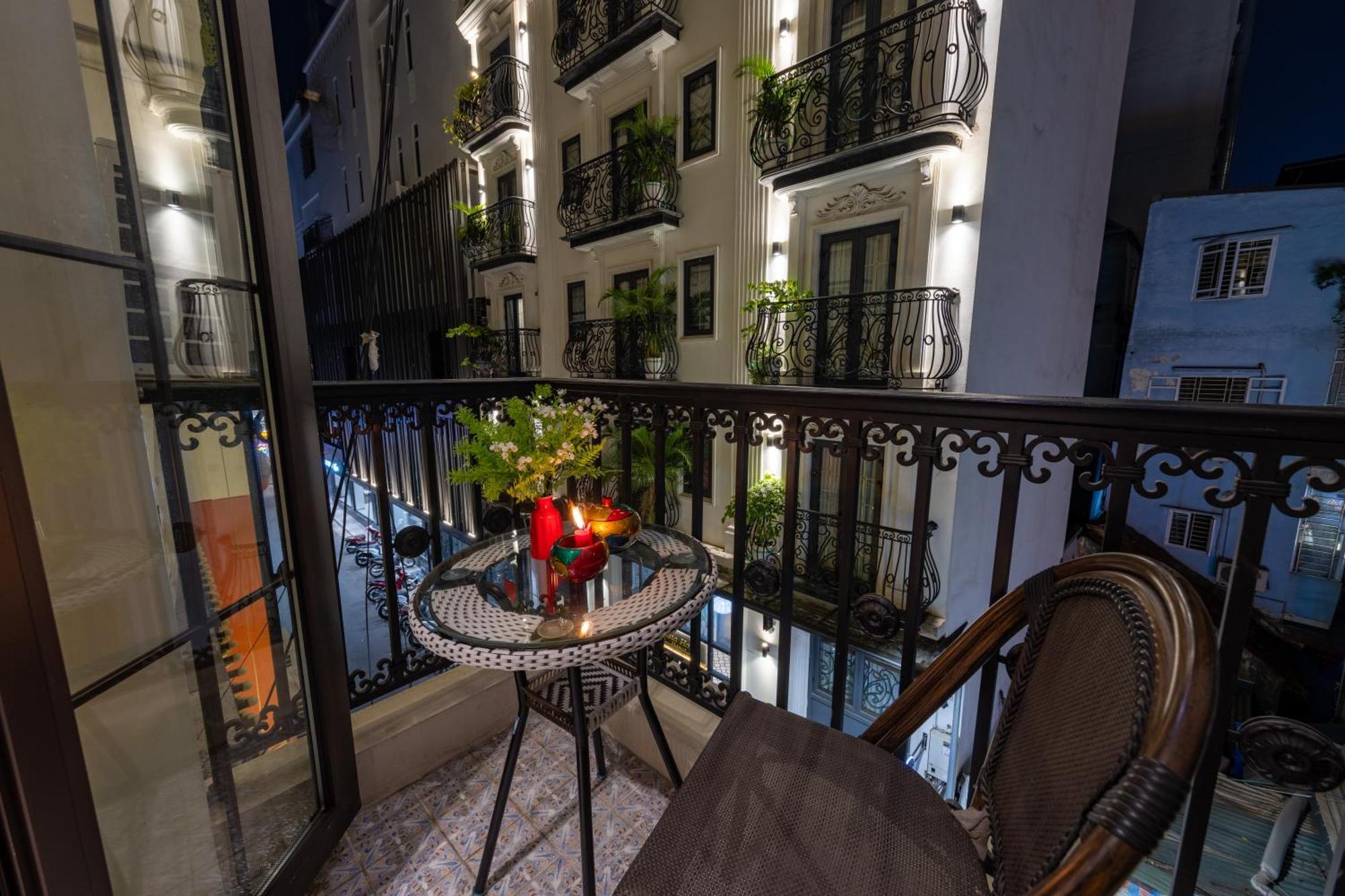 Calista Trendy Hotel & Spa ฮานอย ภายนอก รูปภาพ